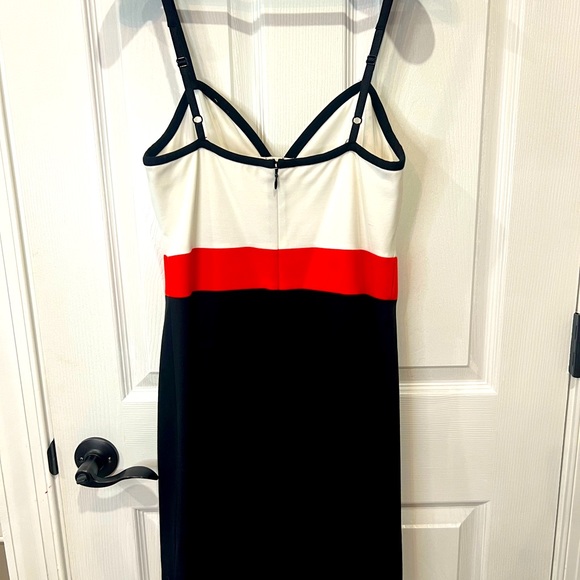 Bebe color block mini dress. - Picture 2 of 4